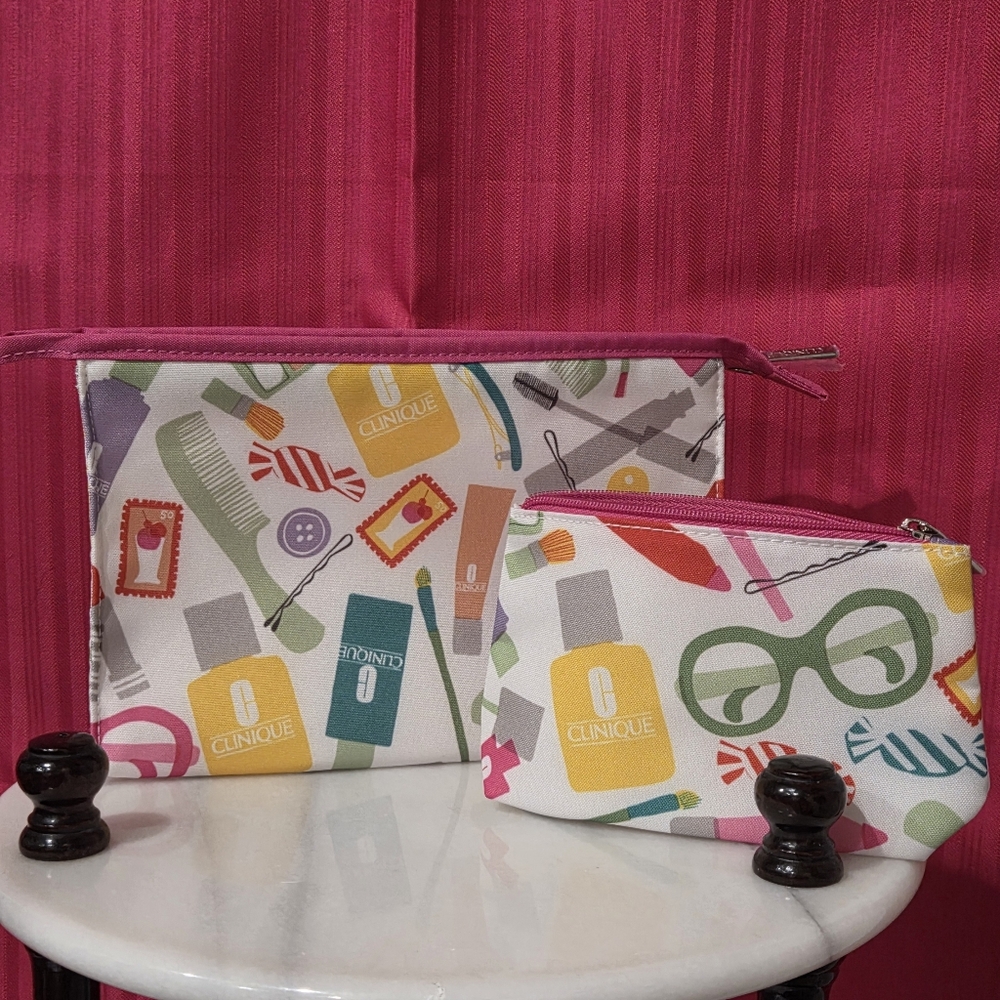 Clinique Cosmetic Bag Set